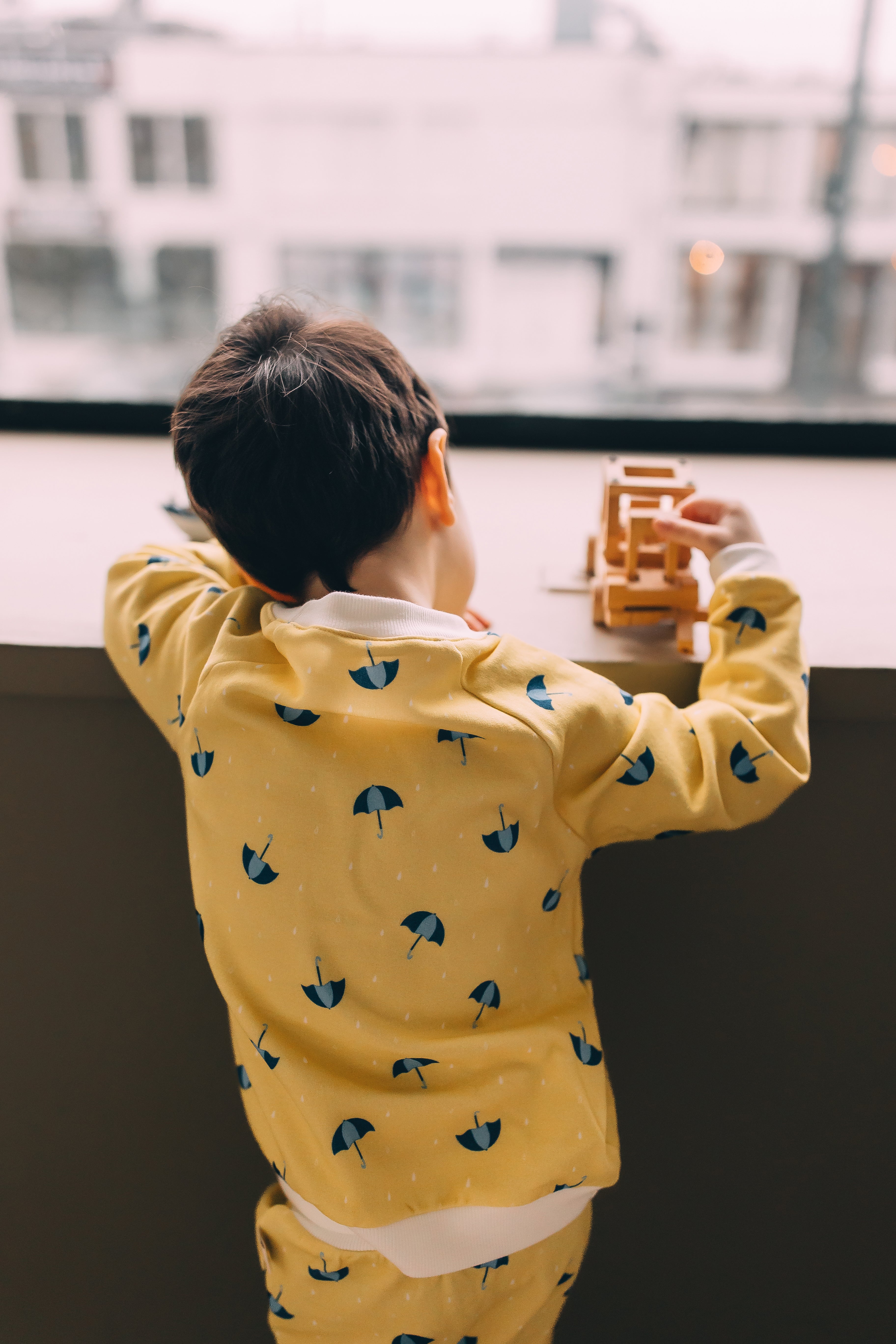 Raglan Sweatshirt - Umbrellas Organic Cotton