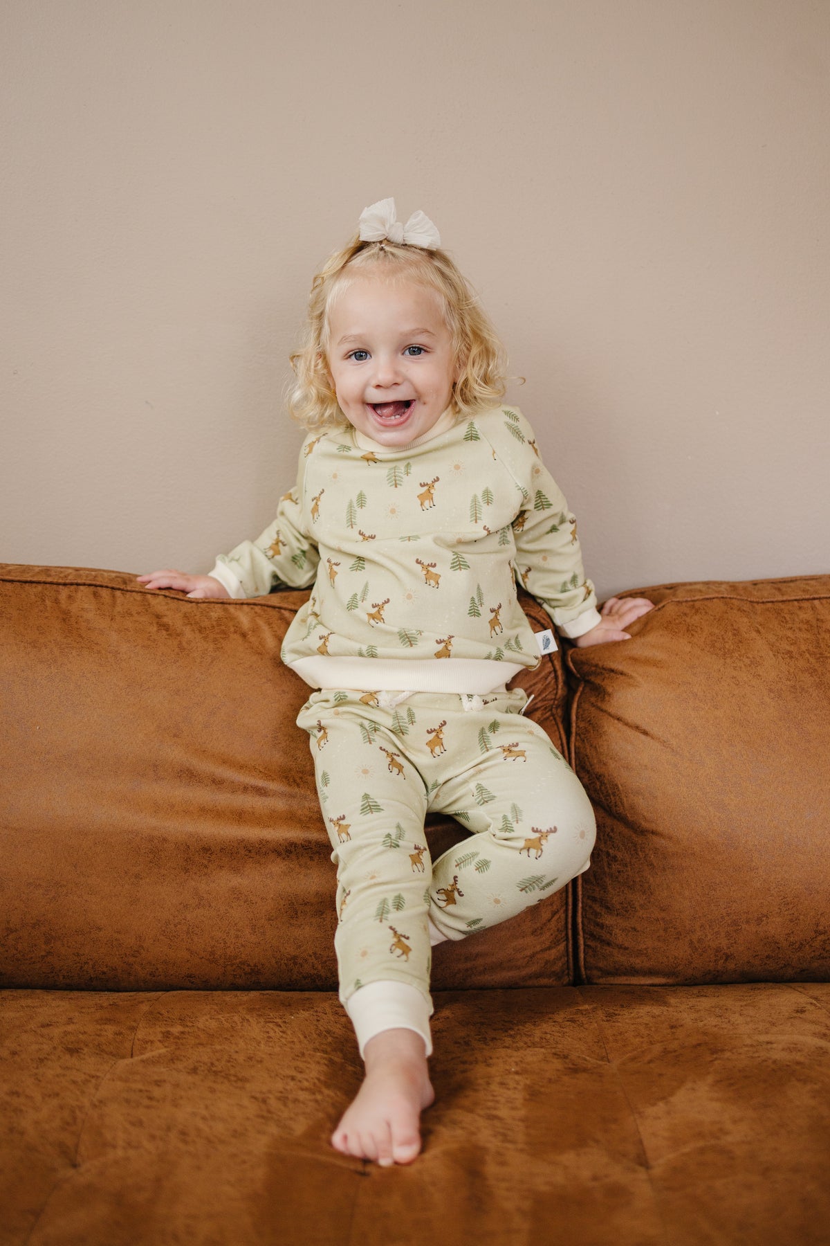 Raglan Sweatshirt - Moose Crossing Organic Cotton